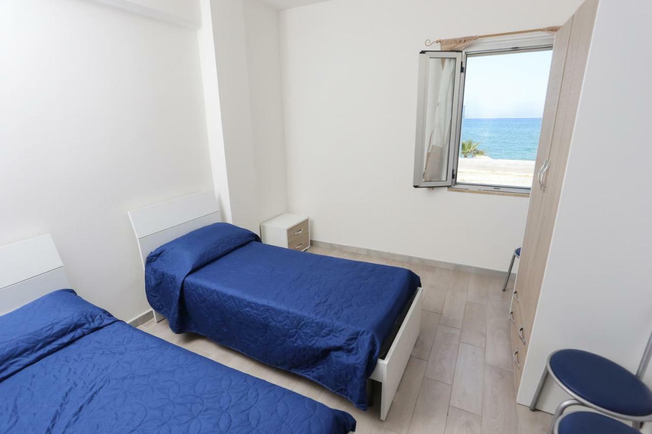 Camping Lido Di Salerno Pontecagnano Exterior photo